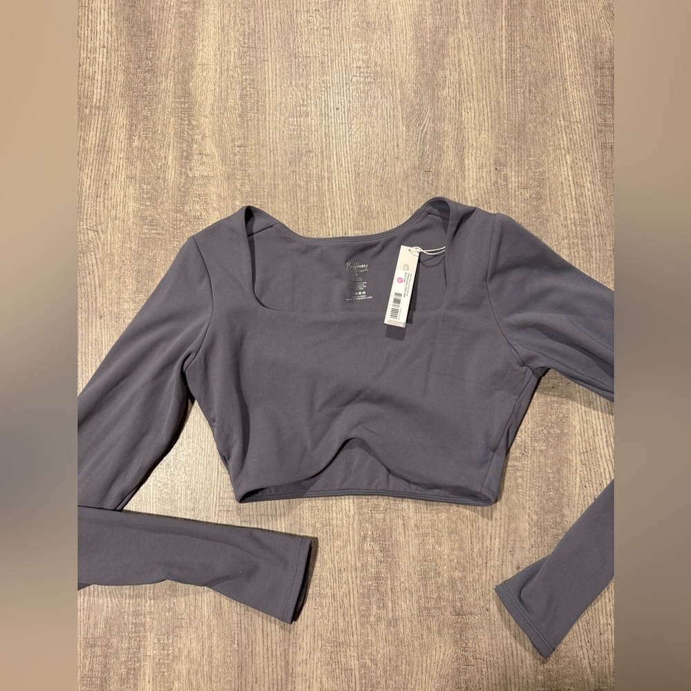 BNWT Buffbunny Longsleeve Curve top
